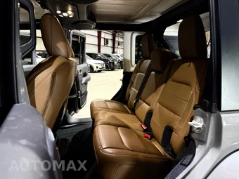 2021 Jeep Wrangler Unlimited Sahara - miniatura 18
