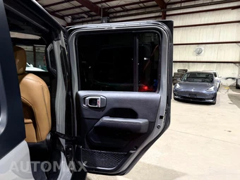 2021 Jeep Wrangler Unlimited Sahara - miniatura 20