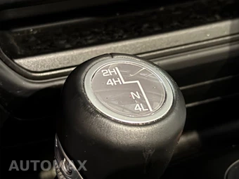 2021 Jeep Wrangler Unlimited Sahara - miniatura 32