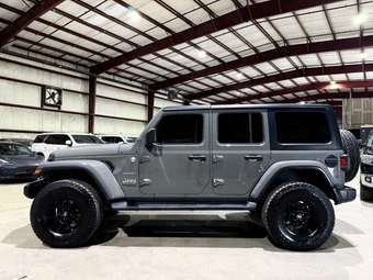 2021 Jeep Wrangler Unlimited Sahara - miniatura 8