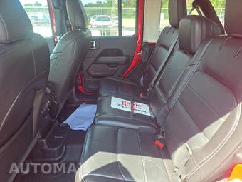 2021 Jeep Wrangler Unlimited Sahara - miniatura 13