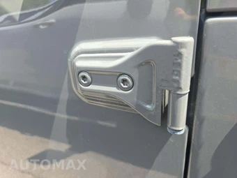 2021 Jeep Wrangler Unlimited Sahara - miniatura 25