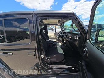 2021 Jeep Wrangler Unlimited Sahara - miniatura 15