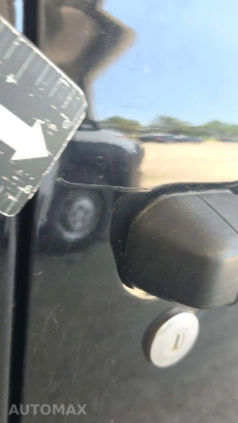 2021 Jeep Wrangler Unlimited Sahara - miniatura 23