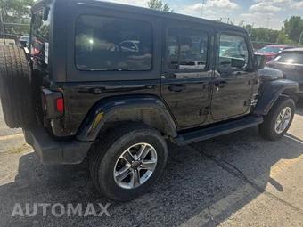 2021 Jeep Wrangler Unlimited Sahara - miniatura 4