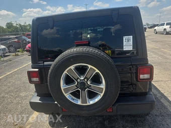 2021 Jeep Wrangler Unlimited Sahara - miniatura 5