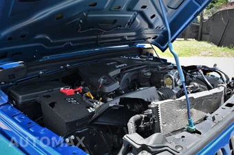 2021 Jeep Wrangler Unlimited Sahara - miniatura 13