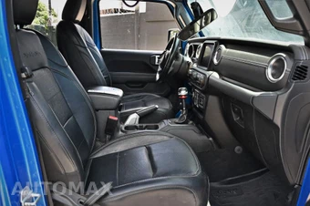 2021 Jeep Wrangler Unlimited Sahara - miniatura 9