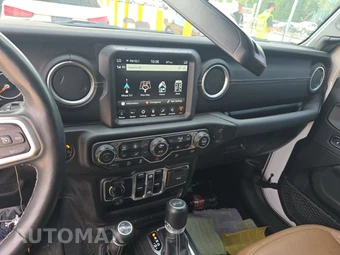 2021 Jeep Wrangler Unlimited Sahara - miniatura 11