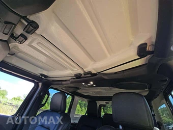 2021 Jeep Wrangler Unlimited Sahara - miniatura 8