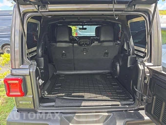 2021 Jeep Wrangler Unlimited Sahara - miniatura 14