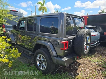 2021 Jeep Wrangler Unlimited Sahara - miniatura 2