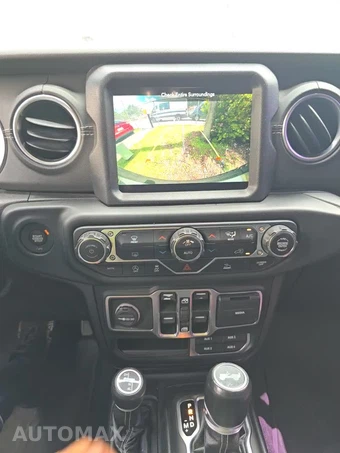 2021 Jeep Wrangler Unlimited Sahara - miniatura 23