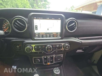2021 Jeep Wrangler Unlimited Sahara - miniatura 10