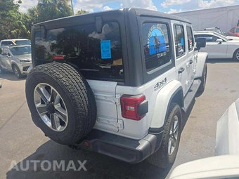 2021 Jeep Wrangler Unlimited Sahara - miniatura 3