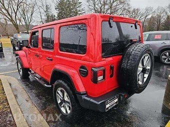 2021 Jeep Wrangler Unlimited Sahara - miniatura 2