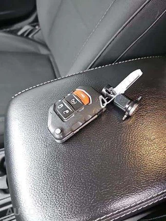 2021 Jeep Wrangler Unlimited Sahara - miniatura 8