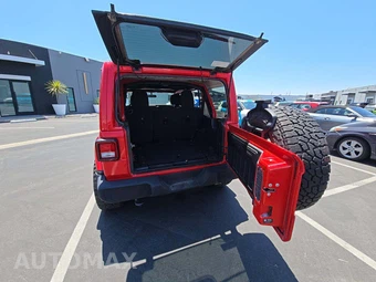 2021 Jeep Wrangler Unlimited Sahara - miniatura 11