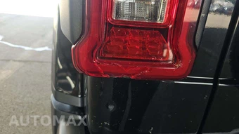 2021 Jeep Wrangler Unlimited Sahara - miniatura 23