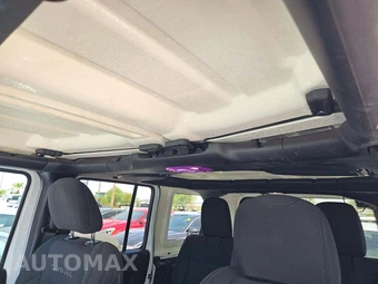 2021 Jeep Wrangler Unlimited Sahara - miniatura 10