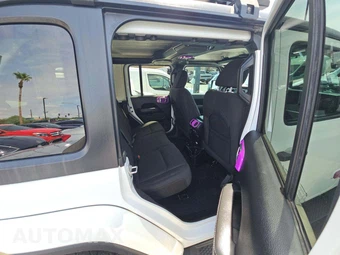 2021 Jeep Wrangler Unlimited Sahara - miniatura 15