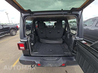 2021 Jeep Wrangler Unlimited Sahara - miniatura 14