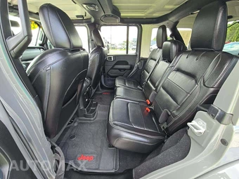 2021 Jeep Wrangler Unlimited Sahara - miniatura 10
