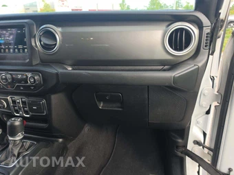 2021 Jeep Wrangler Unlimited Sahara - miniatura 16