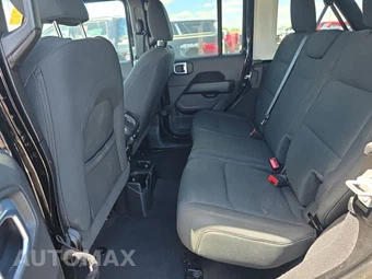 2021 Jeep Wrangler Unlimited Sahara - miniatura 16
