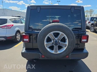 2021 Jeep Wrangler Unlimited Sahara - miniatura 5