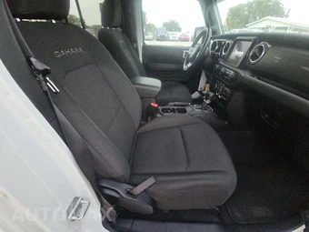 2021 Jeep Wrangler Unlimited Sahara - miniatura 8