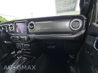 2021 Jeep Wrangler Unlimited Sahara - miniatura 16