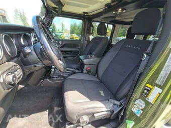 2021 Jeep Wrangler Unlimited Sahara - miniatura 3