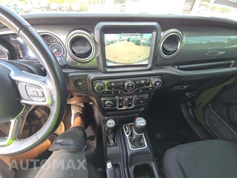 2021 Jeep Wrangler Unlimited Sahara - miniatura 7