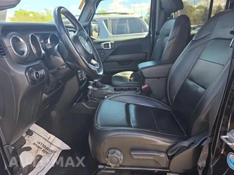 2021 Jeep Wrangler Unlimited Sahara - miniatura 13