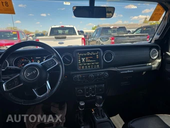 2021 Jeep Wrangler Unlimited Sahara - miniatura 14