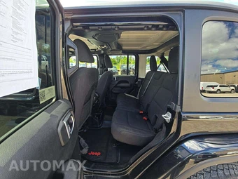 2021 Jeep Wrangler Unlimited Sahara - miniatura 10
