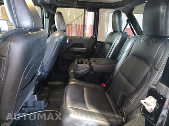 2021 Jeep Wrangler Unlimited Sahara - miniatura 13