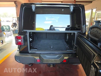 2021 Jeep Wrangler Unlimited Sahara - miniatura 17