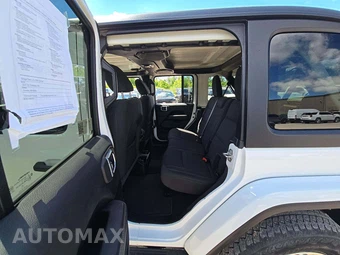 2021 Jeep Wrangler Unlimited Sahara - miniatura 10