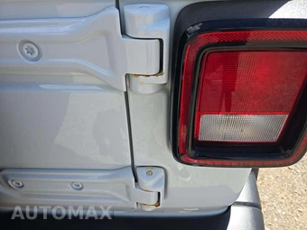 2021 Jeep Wrangler Unlimited Sahara - miniatura 19