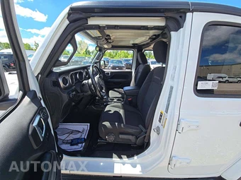 2021 Jeep Wrangler Unlimited Sahara - miniatura 3