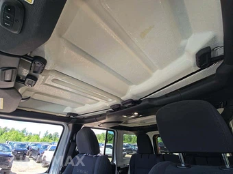 2021 Jeep Wrangler Unlimited Sahara - miniatura 8