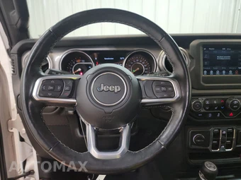 2021 Jeep Wrangler Unlimited Sahara - miniatura 10