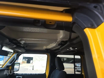 2021 Jeep Wrangler Unlimited Sahara 80th Anniversary - miniatura 17