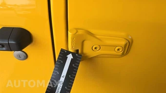 2021 Jeep Wrangler Unlimited Sahara 80th Anniversary - miniatura 23