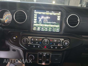 2021 Jeep Wrangler Unlimited Sahara 80th Anniversary - miniatura 10
