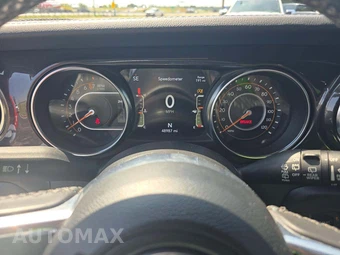 2021 Jeep Wrangler Unlimited Sahara Altitude Edition - miniatura 6