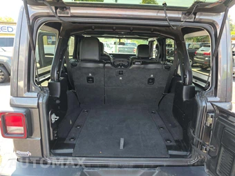 2021 Jeep Wrangler Unlimited Sahara Altitude Edition - miniatura 11