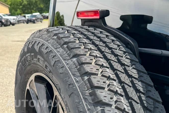 2021 Jeep Wrangler Unlimited Sahara Altitude Edition - miniatura 17